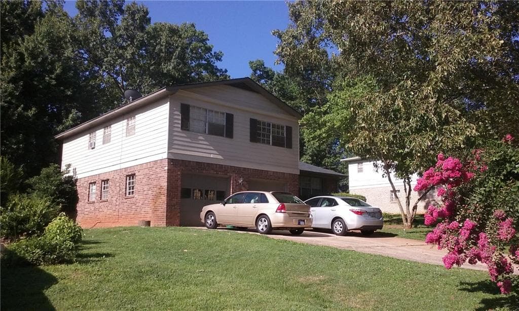 2319 Aurie Drive, Decatur, GA 30034 — most recent listing photo