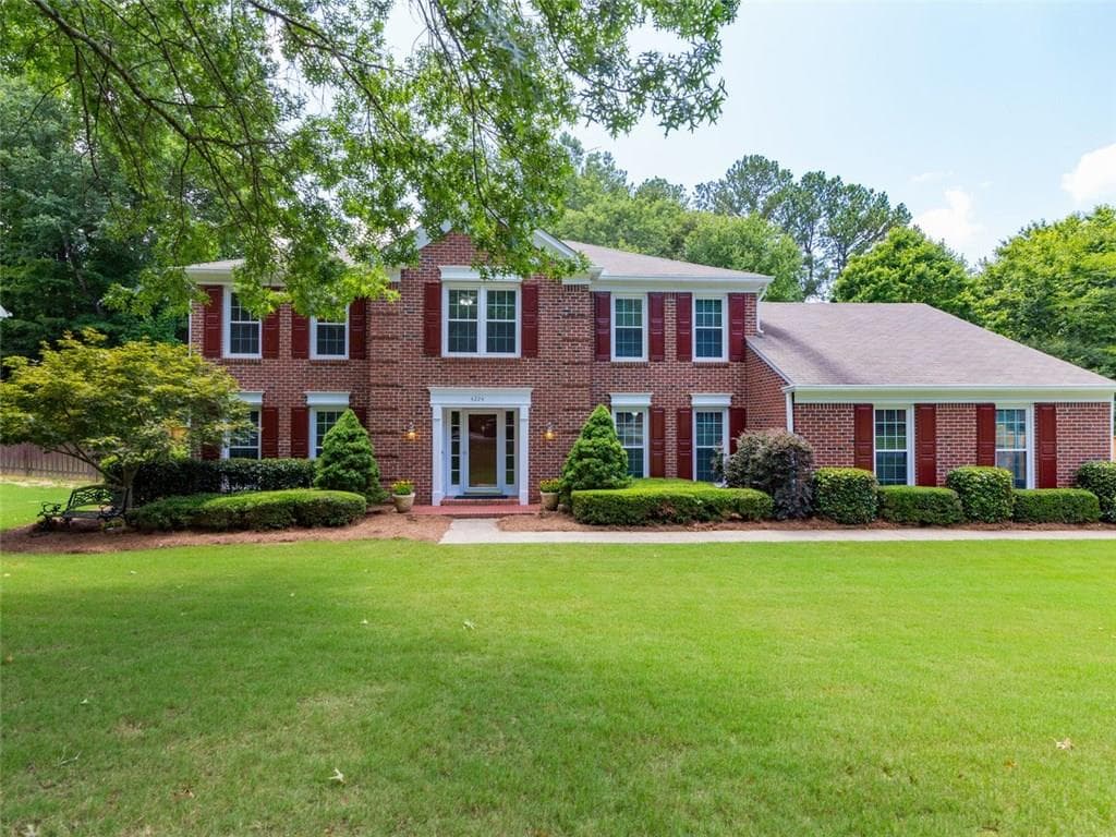 4224 Thamesgate Close, Peachtree Corners, GA 30092 — most recent listing photo