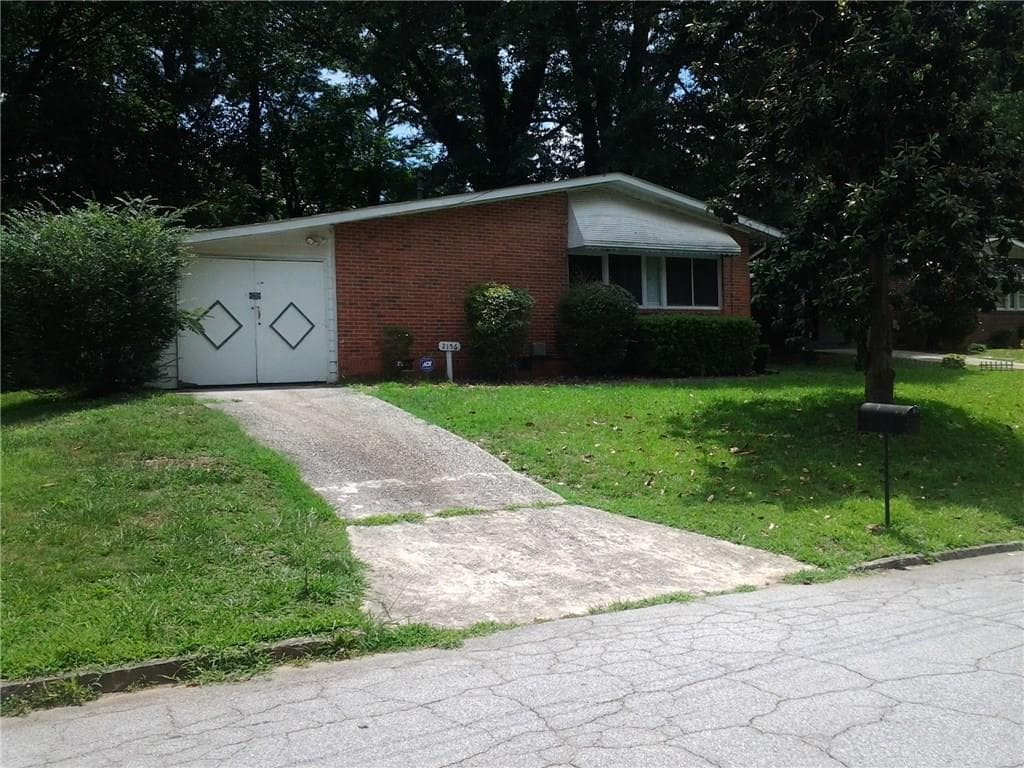 3 bedroom single family residence sold at 2156 WESTOVER Drive, East Point, GA 30344