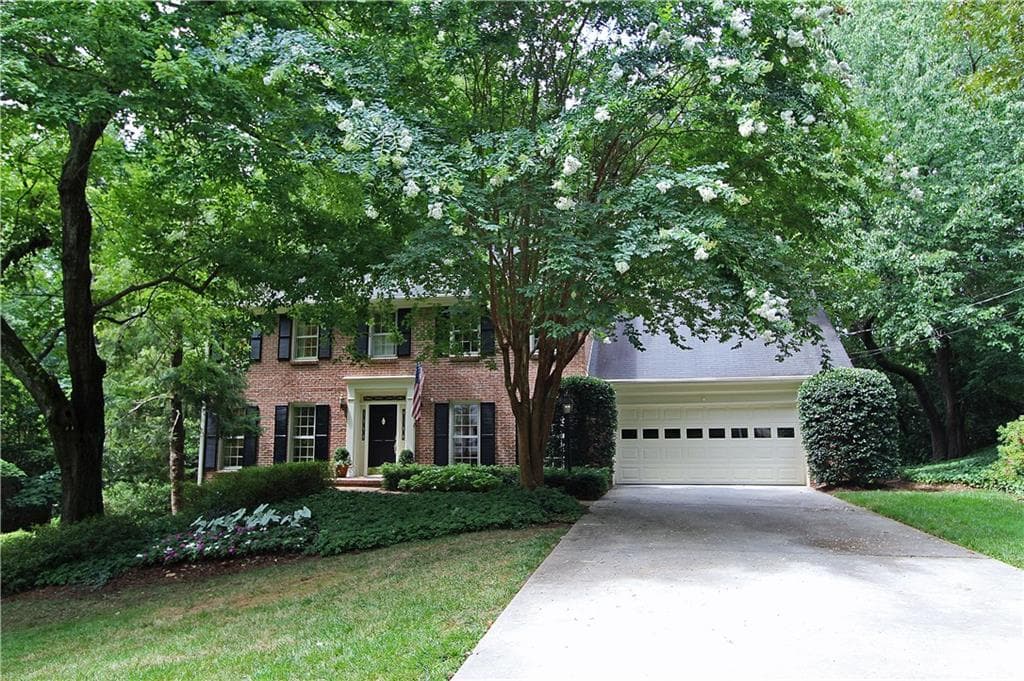 6180 Weatherly Drive, Sandy Springs, GA 30328 — most recent listing photo