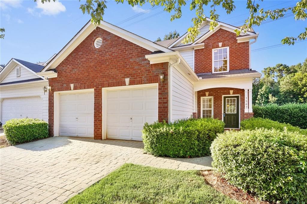 3 bedroom, 1,590 sq ft townhouse sold at 1507 Panther Creek Court, Kennesaw, GA 30152