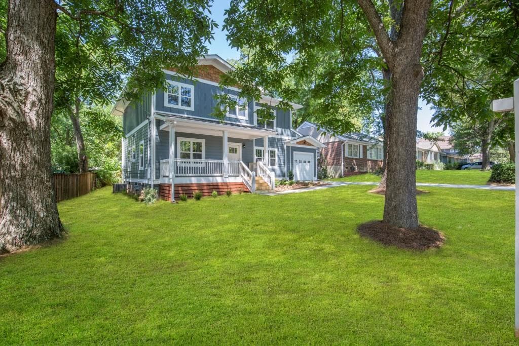 5 bedroom, 3,000 sq ft single family residence sold at 260 Kirkwood Road, Atlanta, GA 30317