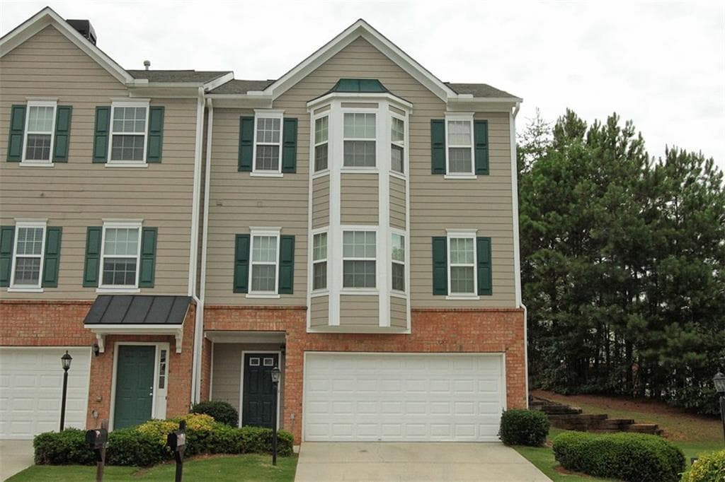 335 Eagle Tiff Drive, Sugar Hill, GA 30518 — most recent listing photo