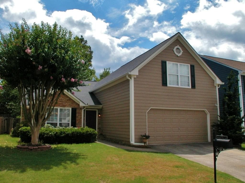 1225 Winthrope Chase Drive, Alpharetta, GA 30009 — most recent listing photo