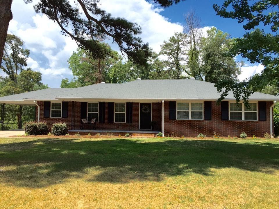 460 Holly Drive, Gainesville, GA 30501 — most recent listing photo