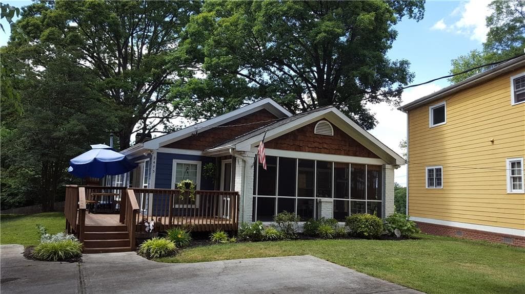 3 bedroom, 1,682 sq ft single family residence sold at 2475 Rutherford Street, Atlanta, GA 30318