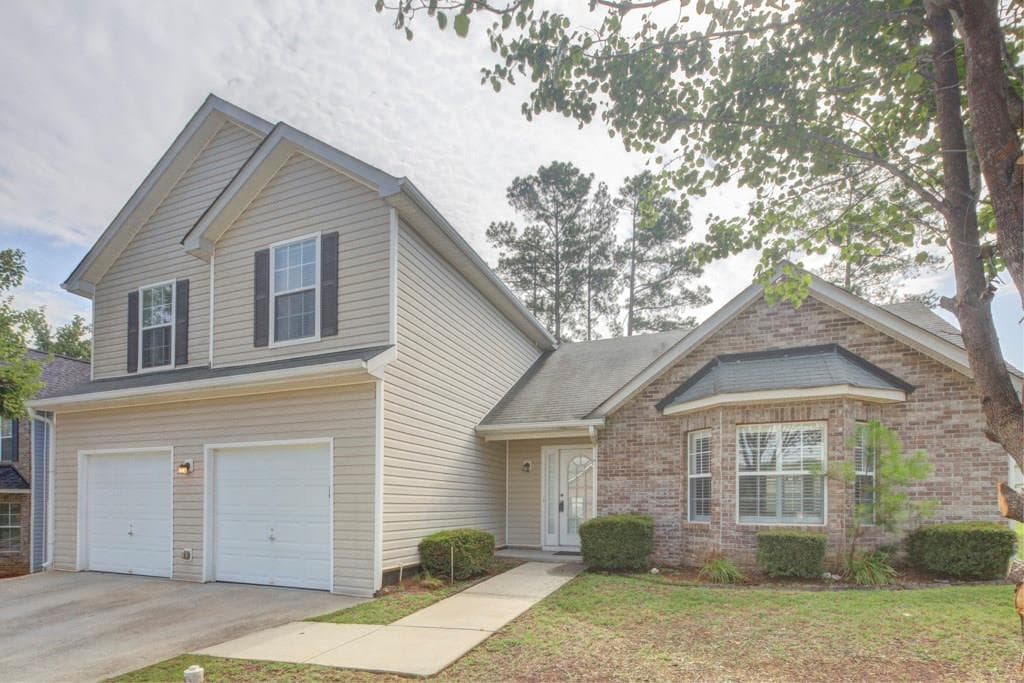 6282 Lakeview Court, Rex, GA 30273 — most recent listing photo