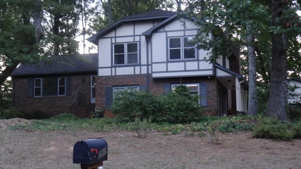 2919 Meadow Drive, Marietta, GA 30062 — most recent listing photo