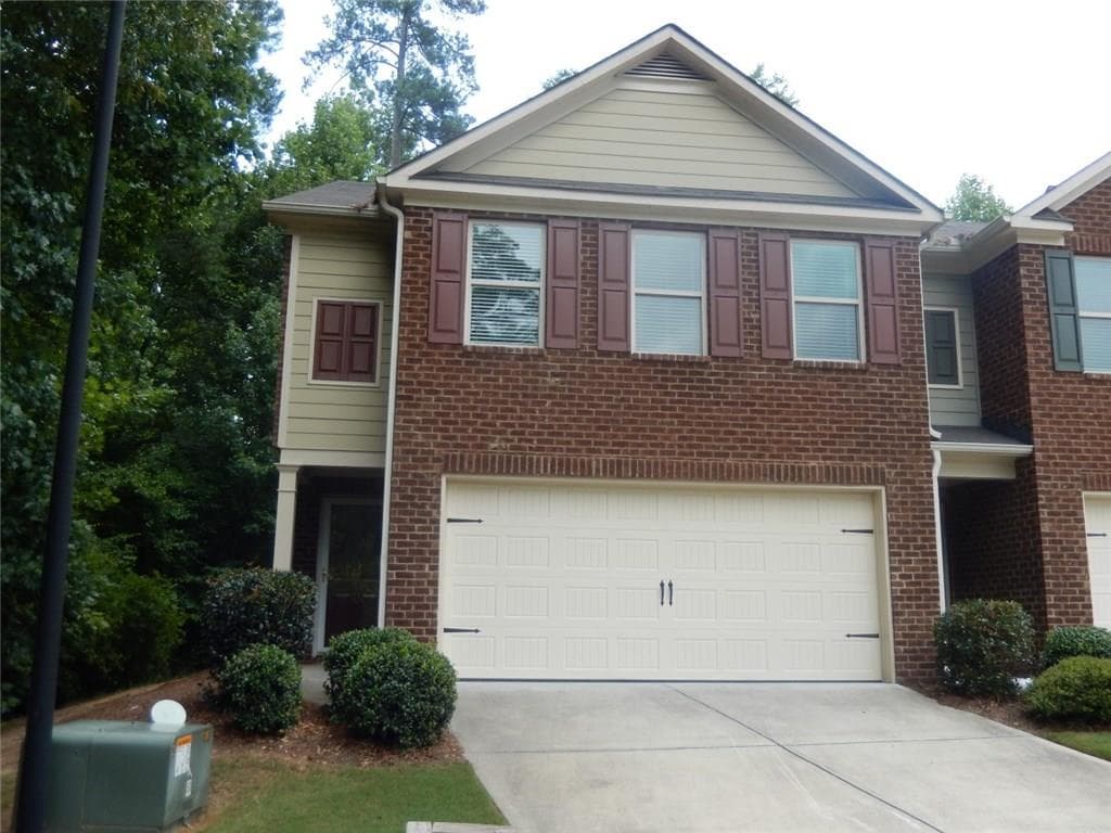 3 bedroom, 1,768 sq ft townhouse sold at 2700 Haynescrest Drive 49, Grayson, GA 30017