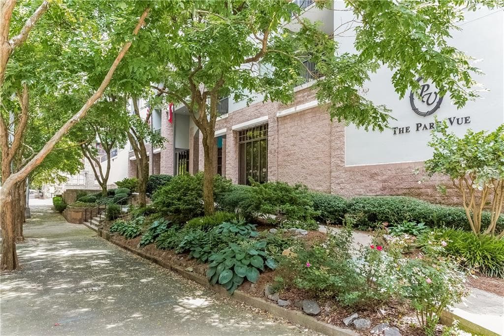 1 bedroom, 780 sq ft condominium sold at 275 13th Street 605, Atlanta, GA 30309