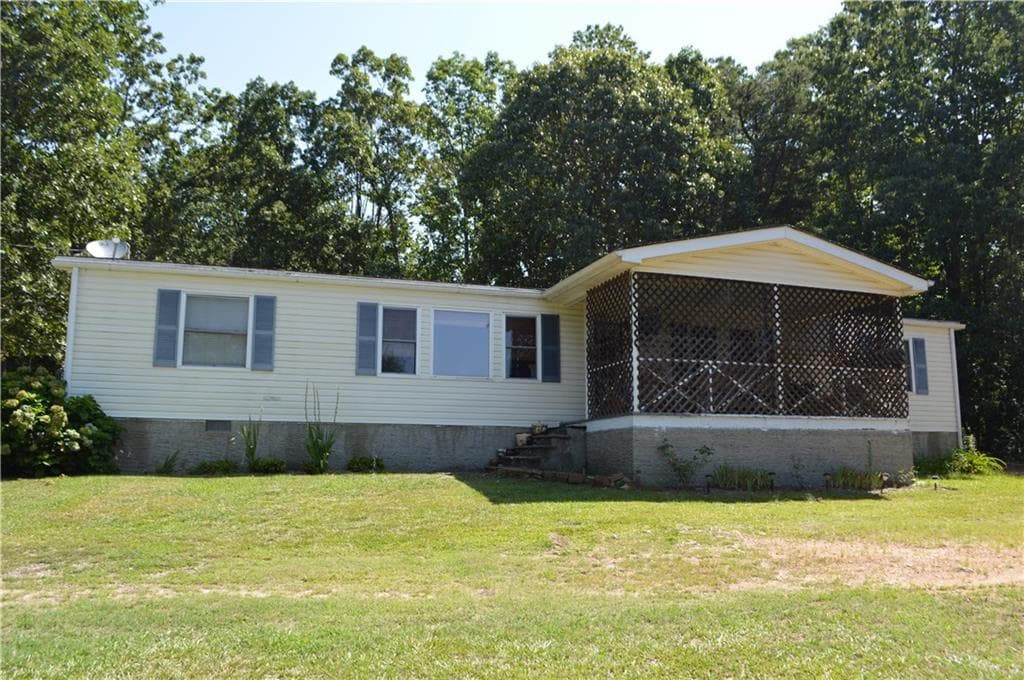 6775 Jot Em Down Road, Gainesville, GA 30506 — most recent listing photo