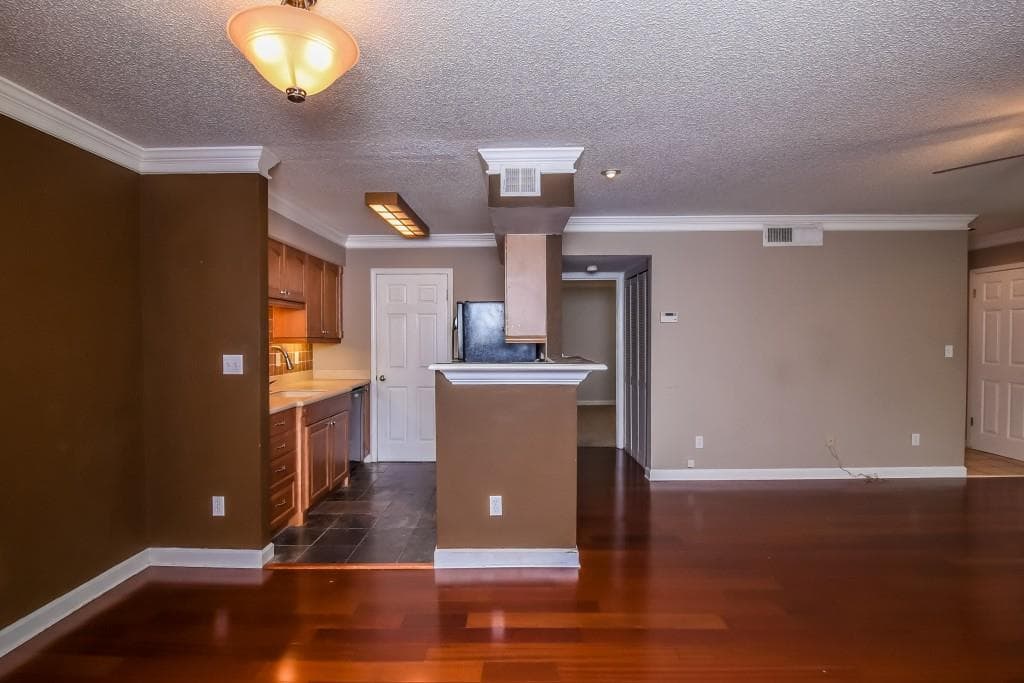 1108 Wingate Way, Sandy Springs, GA 30350 — most recent listing photo