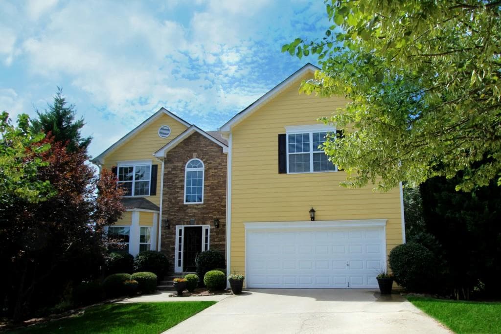 340 Sugarberry Lane, Suwanee, GA 30024 — most recent listing photo