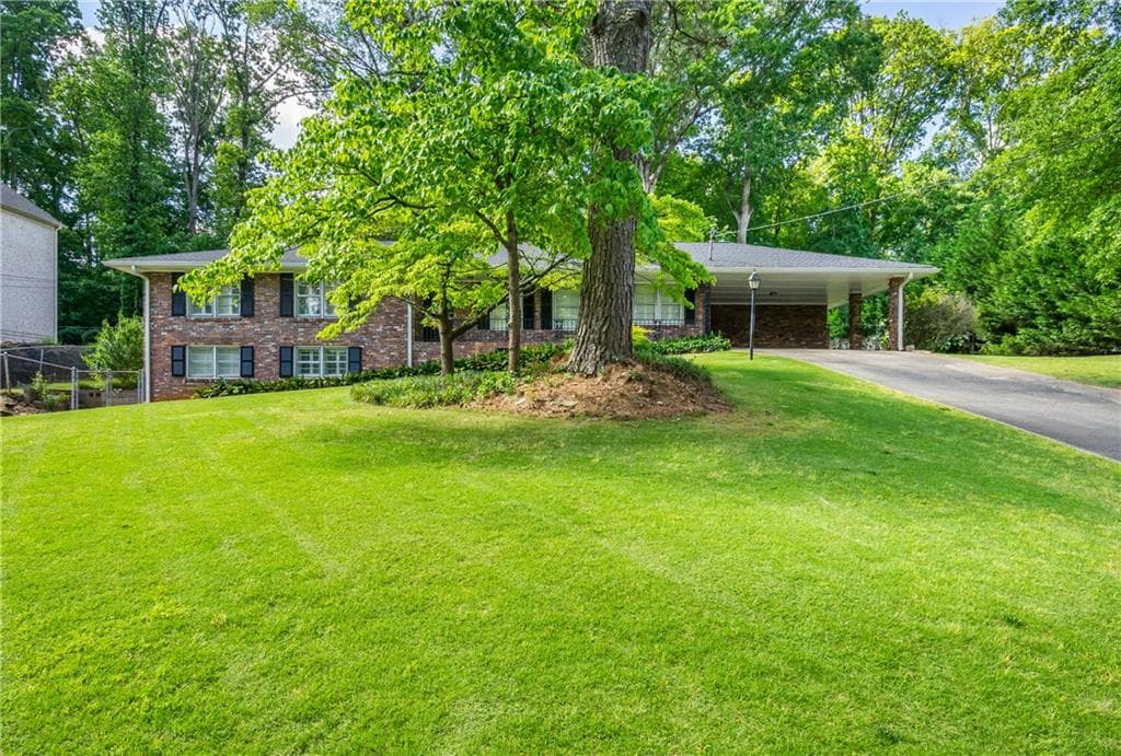 4 bedroom single family residence sold at 2349 Academy Court, Atlanta, GA 30345