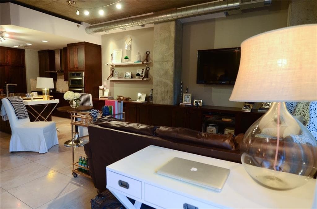250 Pharr Road 211, Atlanta, GA 30305 — most recent listing photo