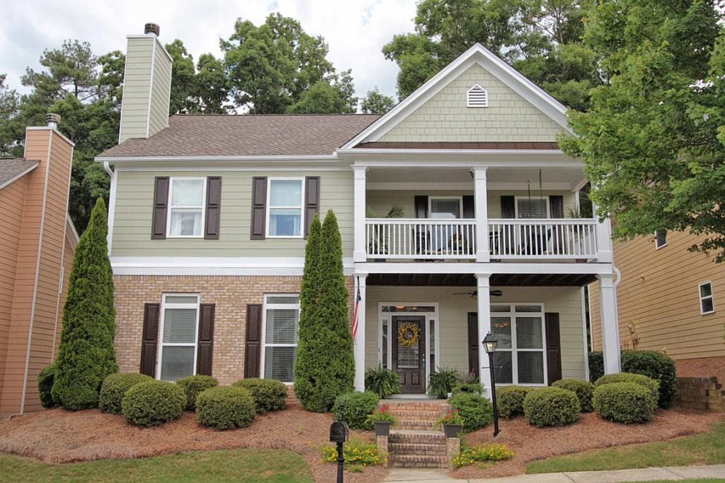 4 bedroom, 2,260 sq ft single family residence sold at 627 Pringle Drive, Suwanee, GA 30024