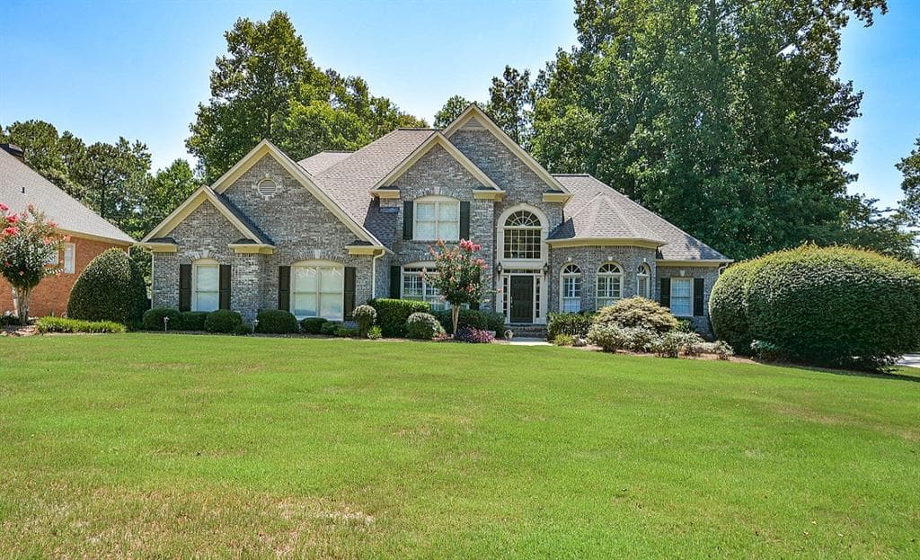 2060 Fairway Crossing Drive, Woodstock, GA 30188 — most recent listing photo