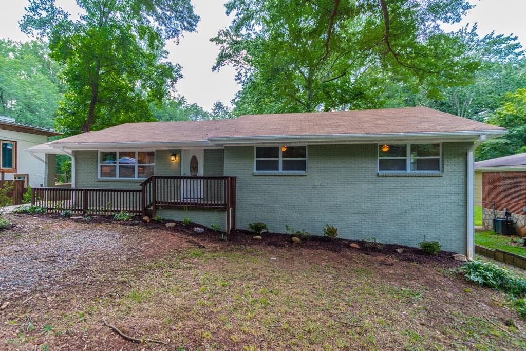 3273 Pinehill Drive, Decatur, GA 30032 — most recent listing photo