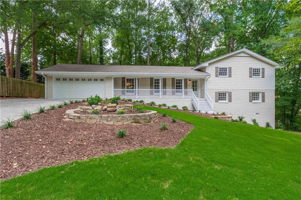 4 bedroom single family residence sold at 316 Heritage Lane, Alpharetta, GA 30009