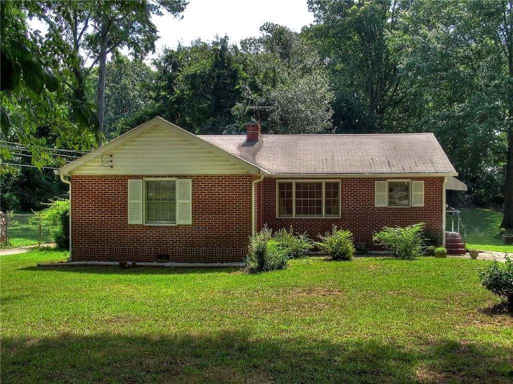 1352 Downs Drive, Atlanta, GA 30311 — most recent listing photo