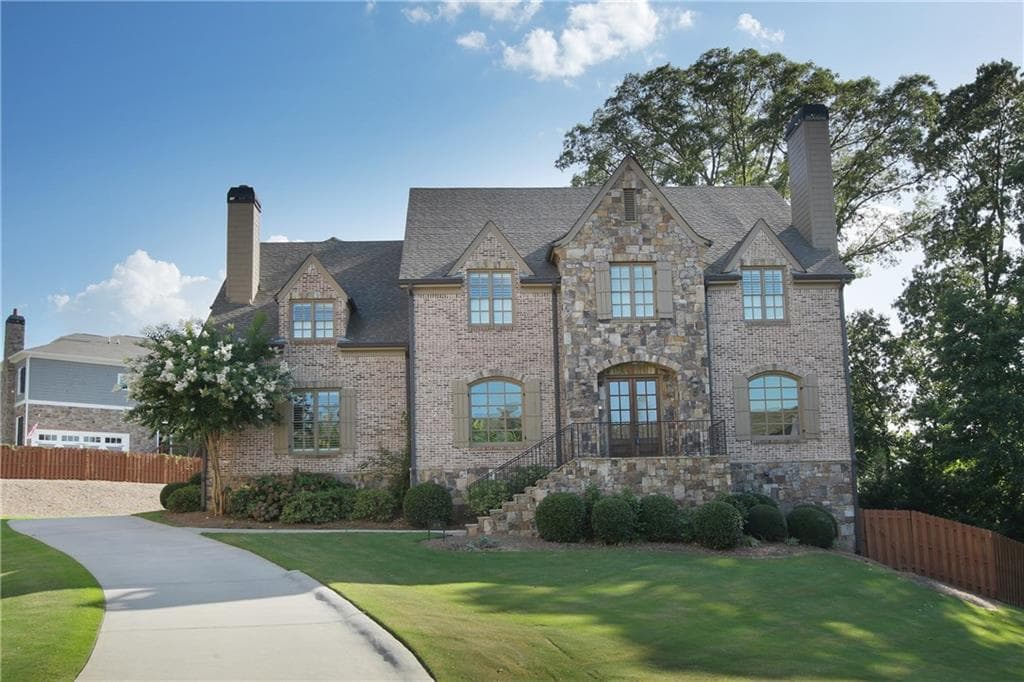 6 bedroom, 8,100 sq ft single family residence sold at 4158 Onslow Place, Smyrna, GA 30080