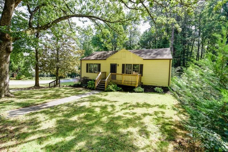 2925 Mann Street, Smyrna, GA 30080 — most recent listing photo
