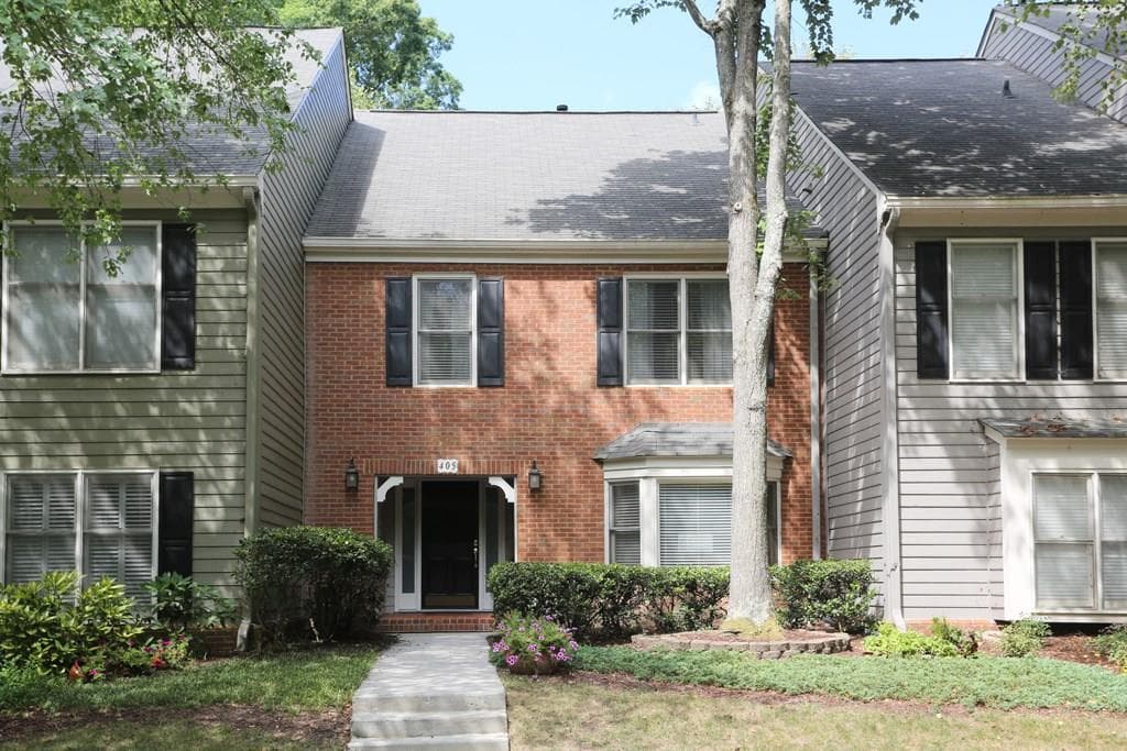 405 Bainbridge Drive, Sandy Springs, GA 30327 — most recent listing photo