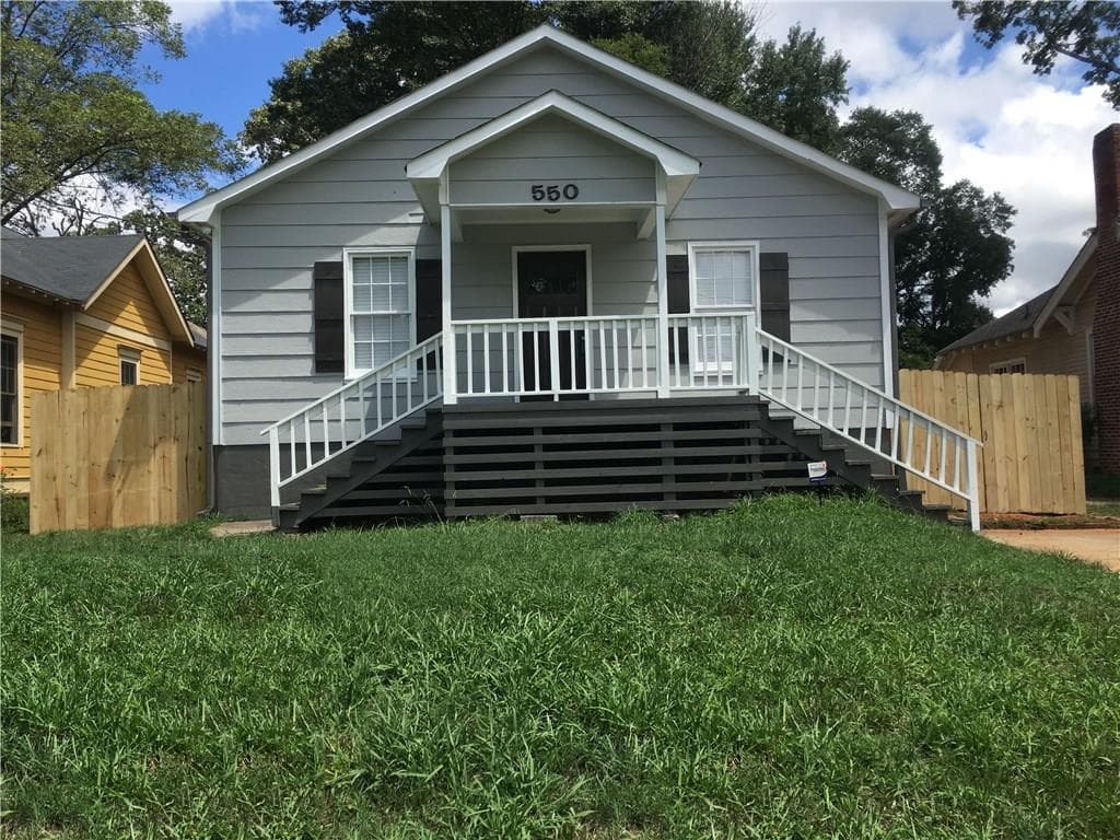 3 bedroom, 1,120 sq ft single family residence sold at 550 Langhorn Street, Atlanta, GA 30310