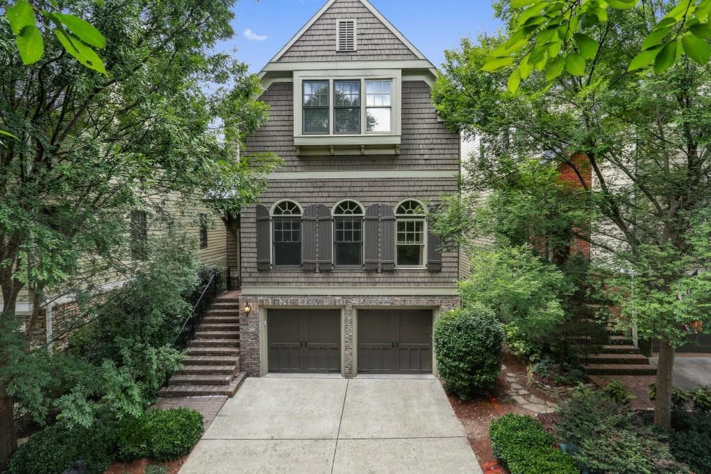 4 bedroom, 3,528 sq ft single family residence sold at 1290 EDMUND PARK Drive, Atlanta, GA 30306