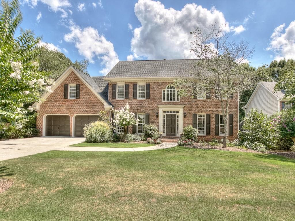 5 bedroom, 3,511 sq ft single family residence sold at 3435 Waters Mill Drive, Alpharetta, GA 30022