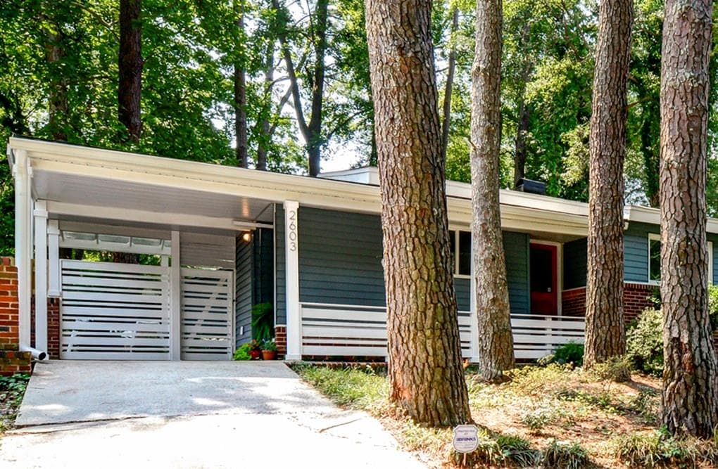 3 bedroom, 1,117 sq ft single family residence sold at 2603 Addison Drive, Atlanta, GA 30340