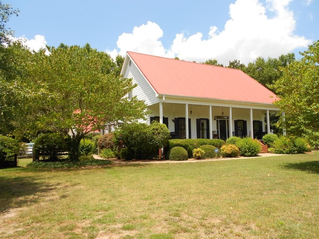 95 Kirkpatrick Lane, Hartwell, GA 30643 — most recent listing photo