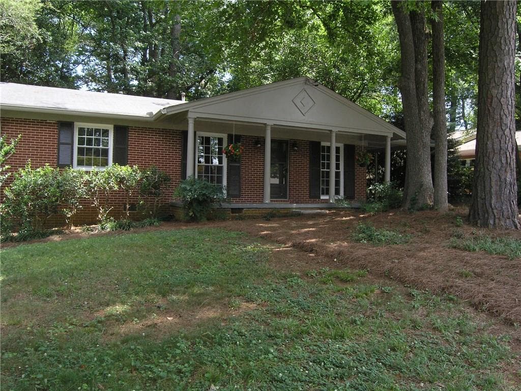 827 Verona Drive, Clarkston, GA 30021 — most recent listing photo