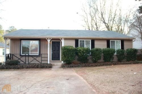 2118 Scarbrough Drive, Stone Mountain, GA 30088 — most recent listing photo