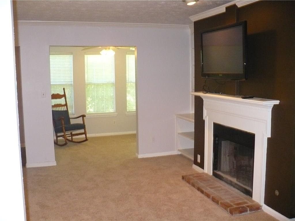 2016 Brian Way Bldg 5, Decatur, GA 30033 — most recent listing photo