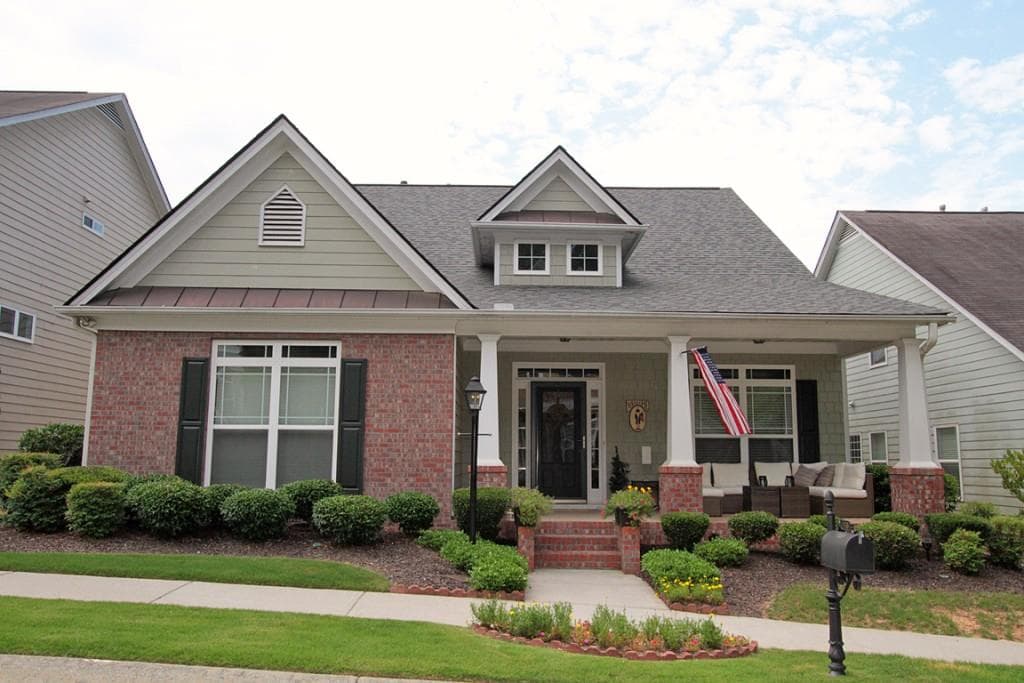 4 bedroom, 2,472 sq ft single family residence sold at 636 Pringle Drive, Suwanee, GA 30024