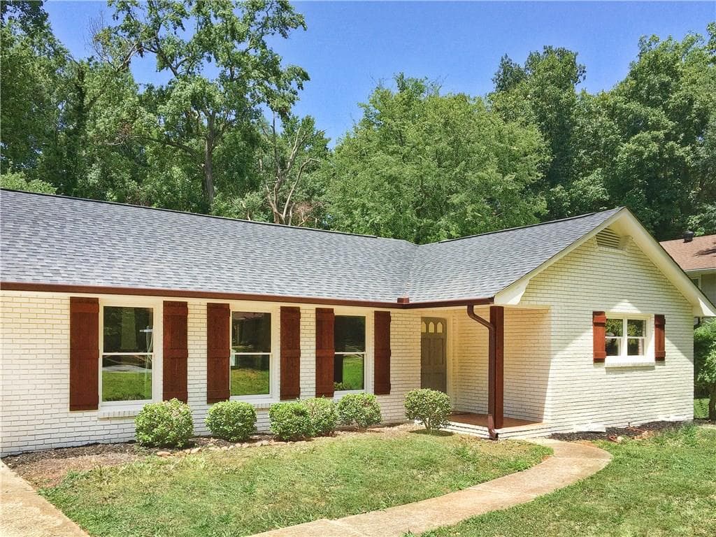 3 bedroom, 1,622 sq ft single family residence sold at 381 Lynne Circle, Alpharetta, GA 30009