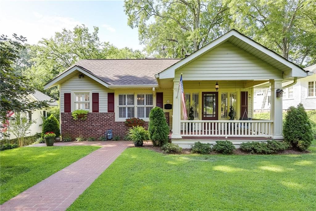 3 bedroom, 1,668 sq ft single family residence sold at 29 Hillside Avenue, Marietta, GA 30060