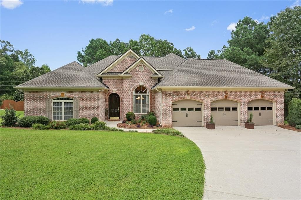 9320 Spinnaker Lane, Gainesville, GA 30506 — most recent listing photo