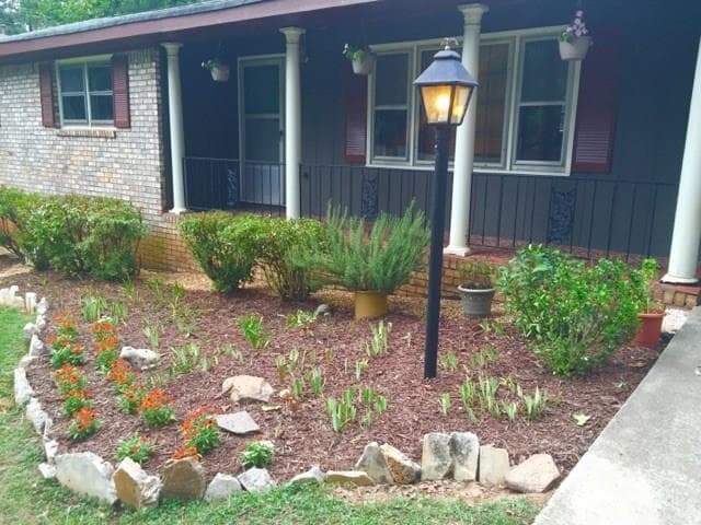 3 bedroom single family residence sold at 4931 Shannon Way, Mableton, GA 30126