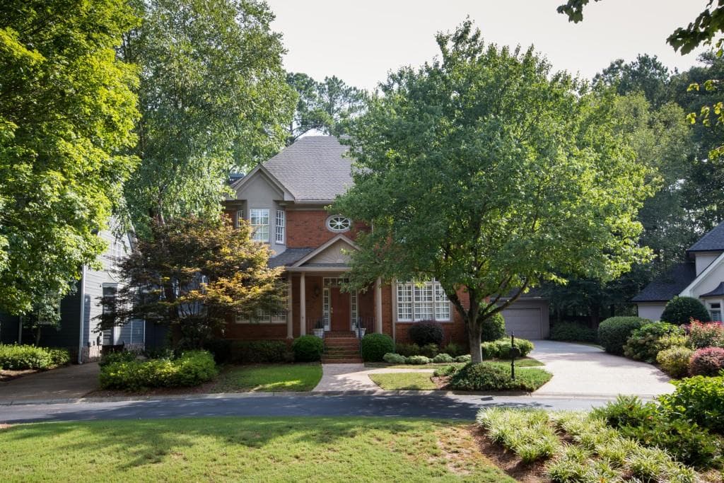 4 bedroom, 3,974 sq ft single family residence sold at 4045 Stephens Mill Run, Atlanta, GA 30342