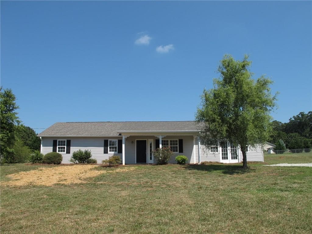 3 bedroom single family residence sold at 5137 Hwy 82 Spur, Commerce, GA 30529
