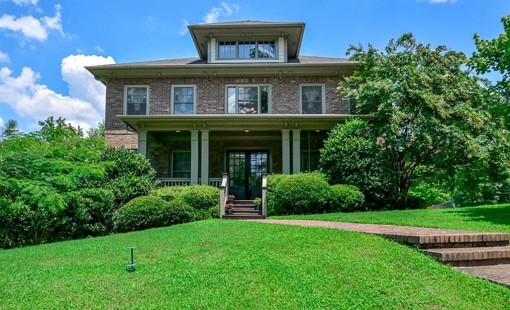 715 Powder Springs Street, Smyrna, GA 30080 — most recent listing photo
