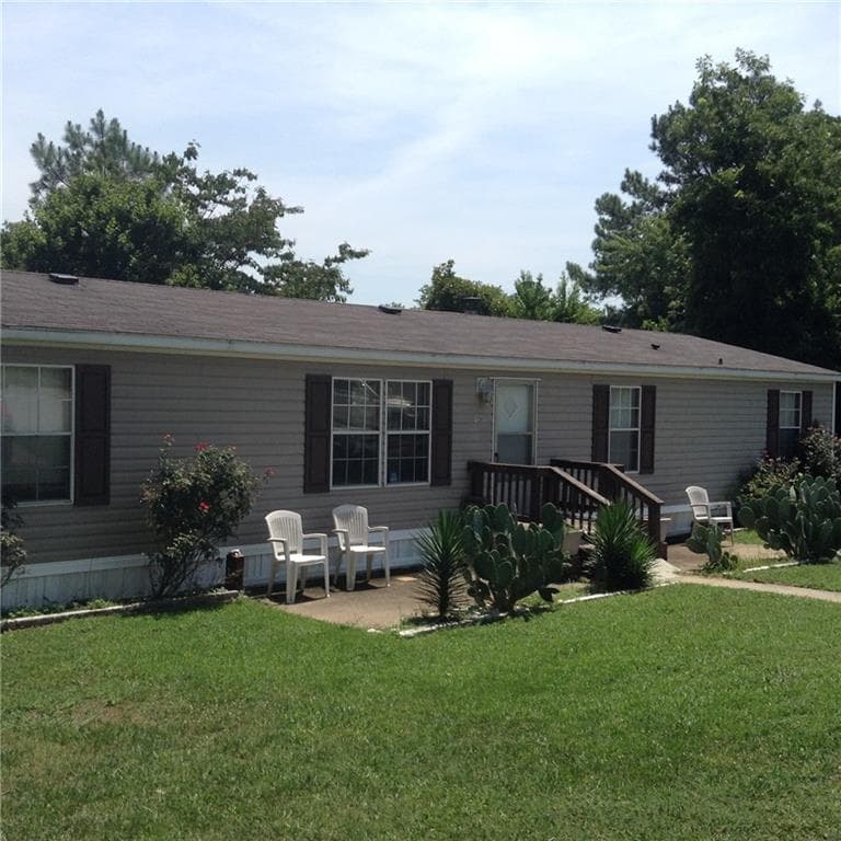 4 bedroom single family residence sold at 120 Scott Corner, Fayetteville, GA 30214