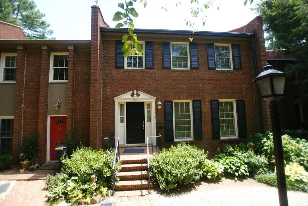 5259 Glenridge Drive, Atlanta, GA 30342 — most recent listing photo