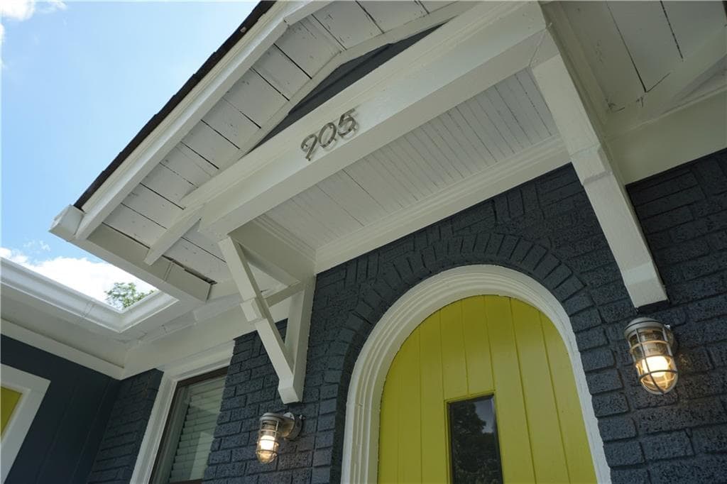 3 bedroom, 1,744 sq ft single family residence sold at 905 Moreland Avenue, Atlanta, GA 30316