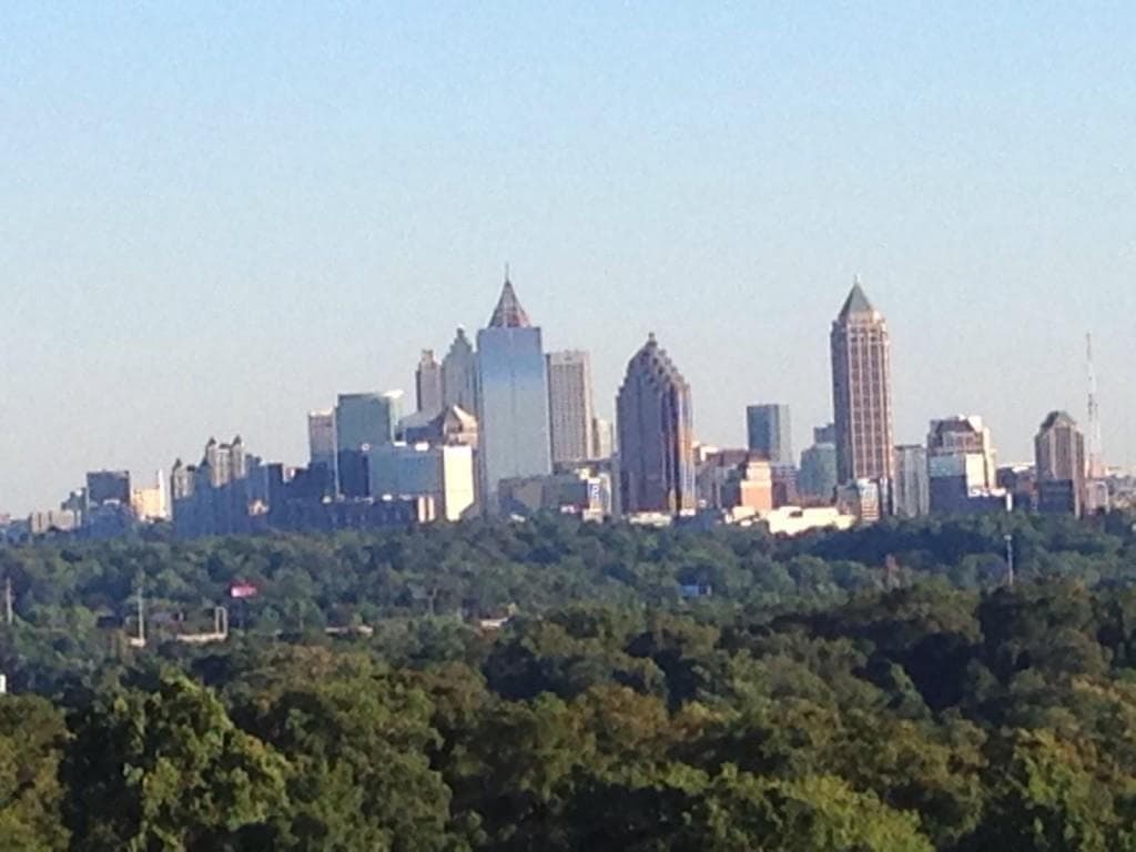 2 bedroom condominium sold at 325 E Paces Ferry Road 1405, Atlanta, GA 30305