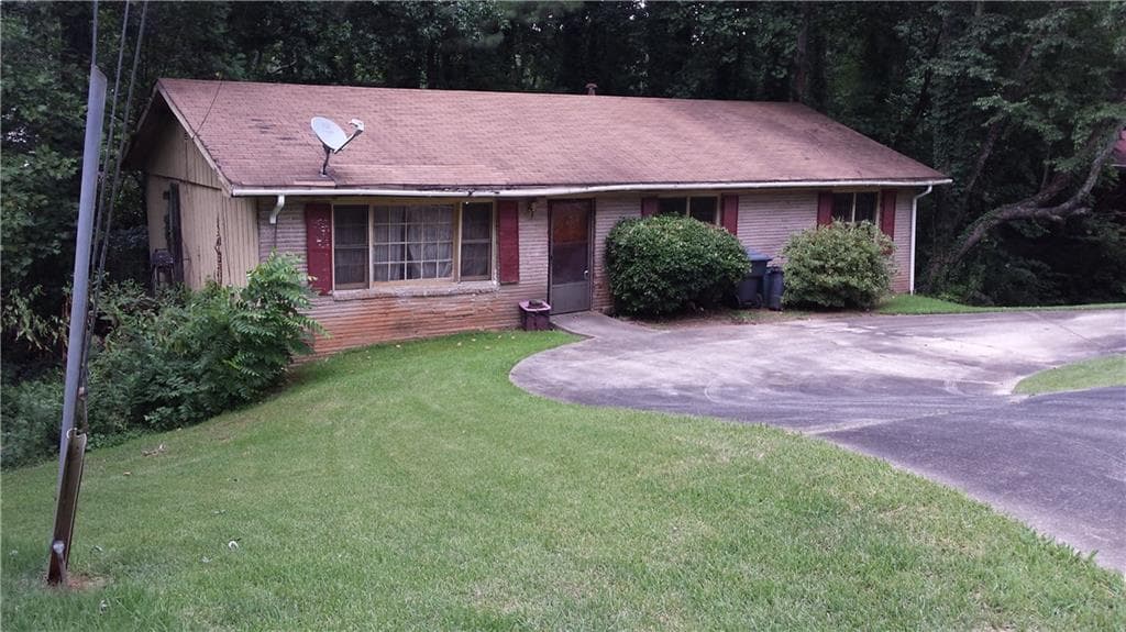 3 bedroom, 1,392 sq ft single family residence sold at 4053 Green Oak Drive, Doraville, GA 30340