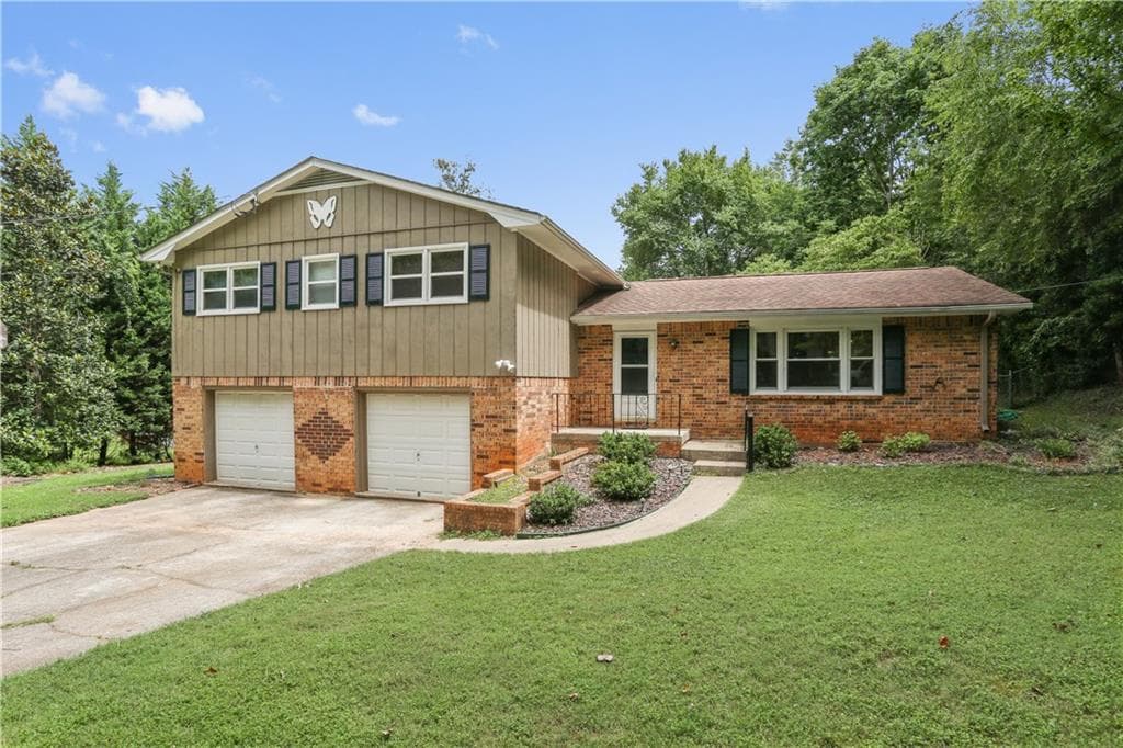 4 bedroom, 2,266 sq ft single family residence sold at 3688 Kinnard Drive, Atlanta, GA 30360