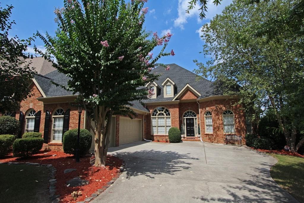 5 bedroom single family residence sold at 2452 Floral Valley Drive, Dacula, GA 30019